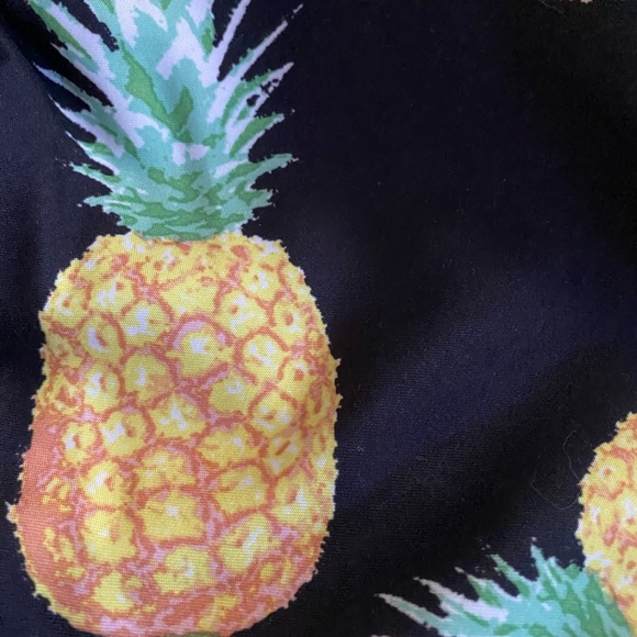 Men’s Swim Trunks Size Small Unlined Pineapple Print - Picture 4 of 4